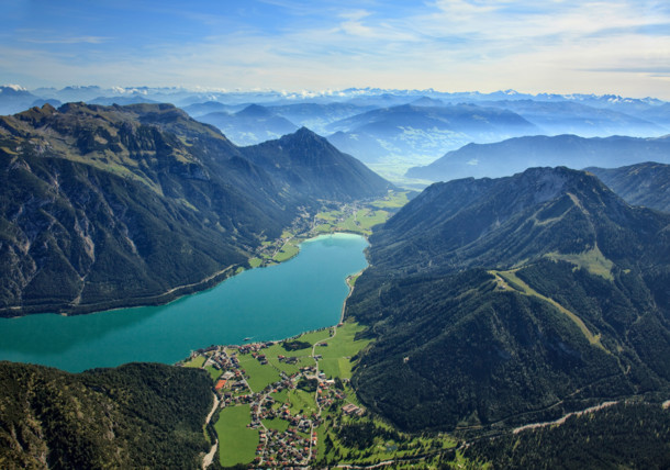     Lake Achensee in Tirol 
